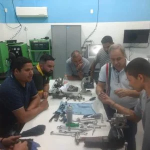 alunos-em-treinamento-2
