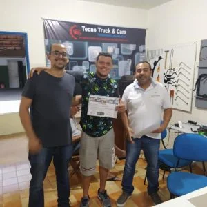 daniel-oliveira-aluno-certificado